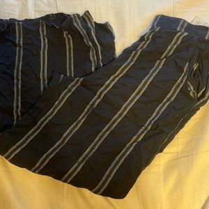 HOLLISTER wide leg pants